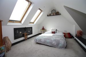 Photo 22- click for photo gallery